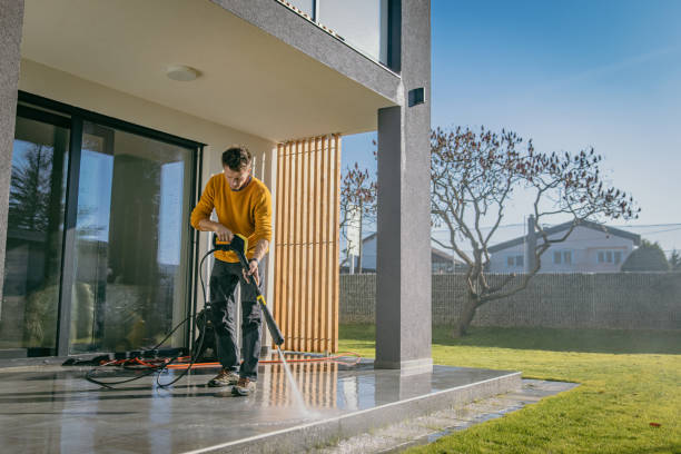 Post-Construction Pressure Washing in Bristol, FL